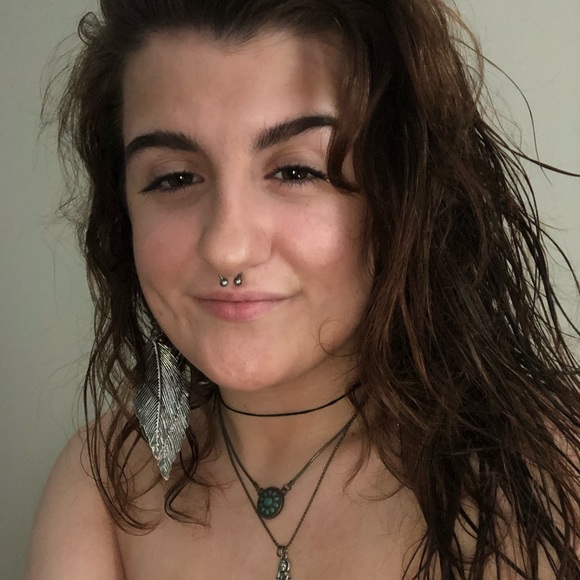lizzyyladnerr